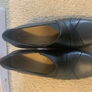 Clark Rosalyn Adele Black Leather Loafter